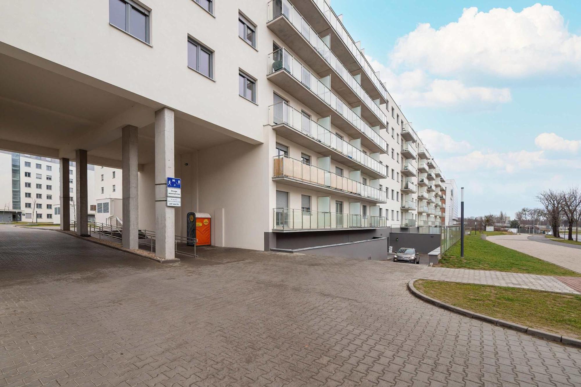 Apartament Beautiful With Balcony By Renters