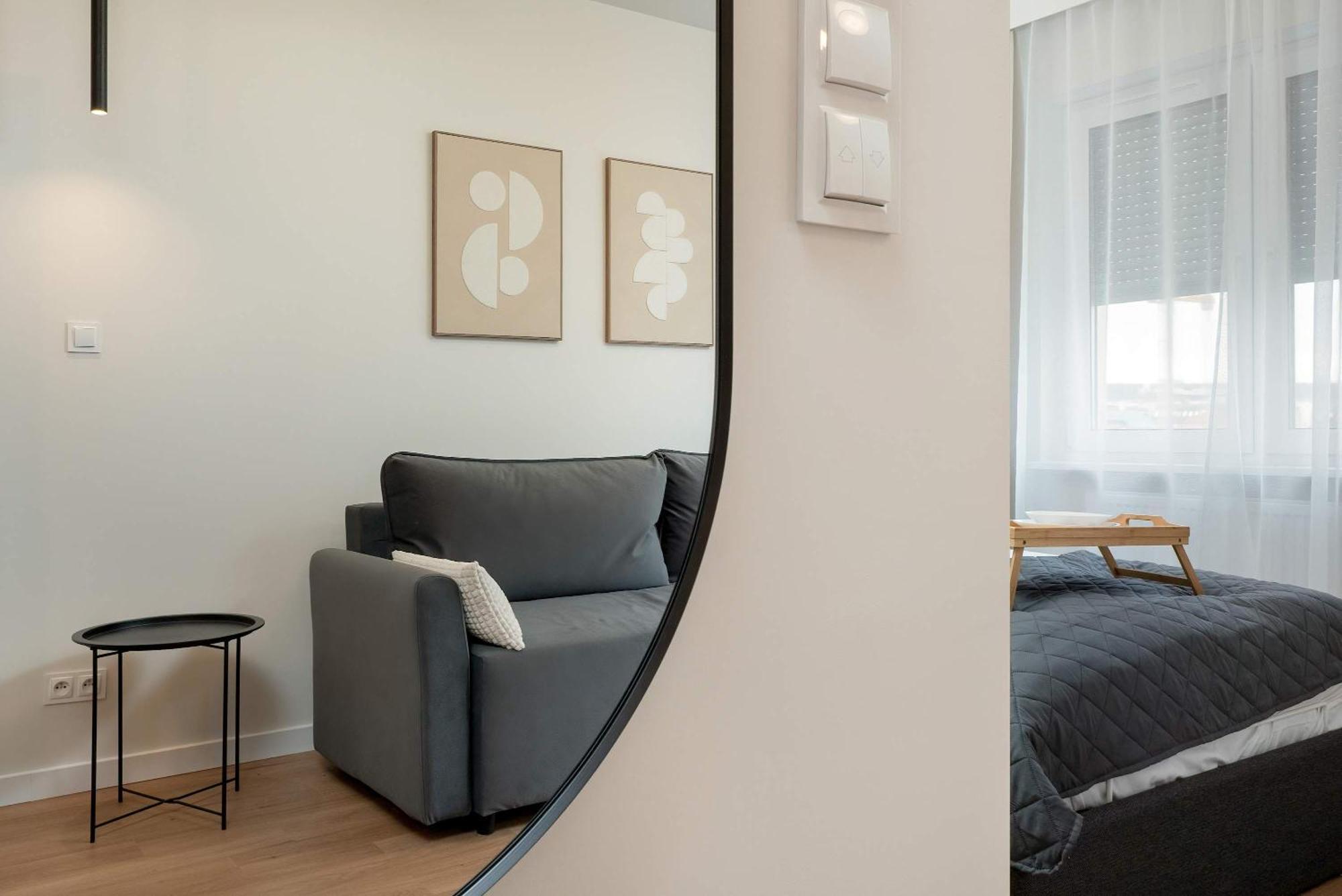 Beautiful With Balcony By Renters * Poznań